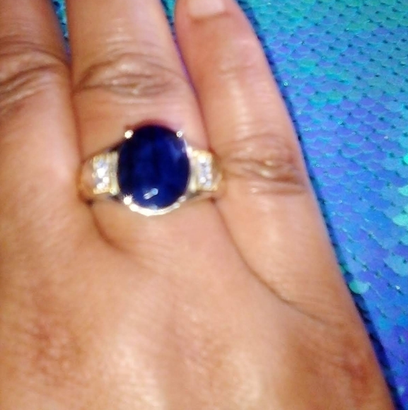 MEN BLUE SAPPHIRE RING . 7.34 CARATS